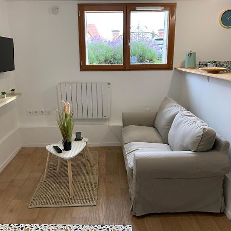 Logement A 20 Min De Paris Avec Parking Gratuit Eaubonne Exteriör bild